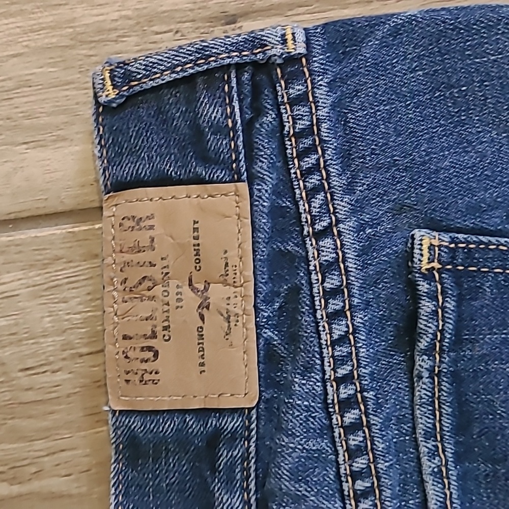 Hollister Jean Shorts 1 - Picture 6 of 6